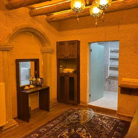 Cappadocia Empire Cave Hotel Göreme Exterior photo